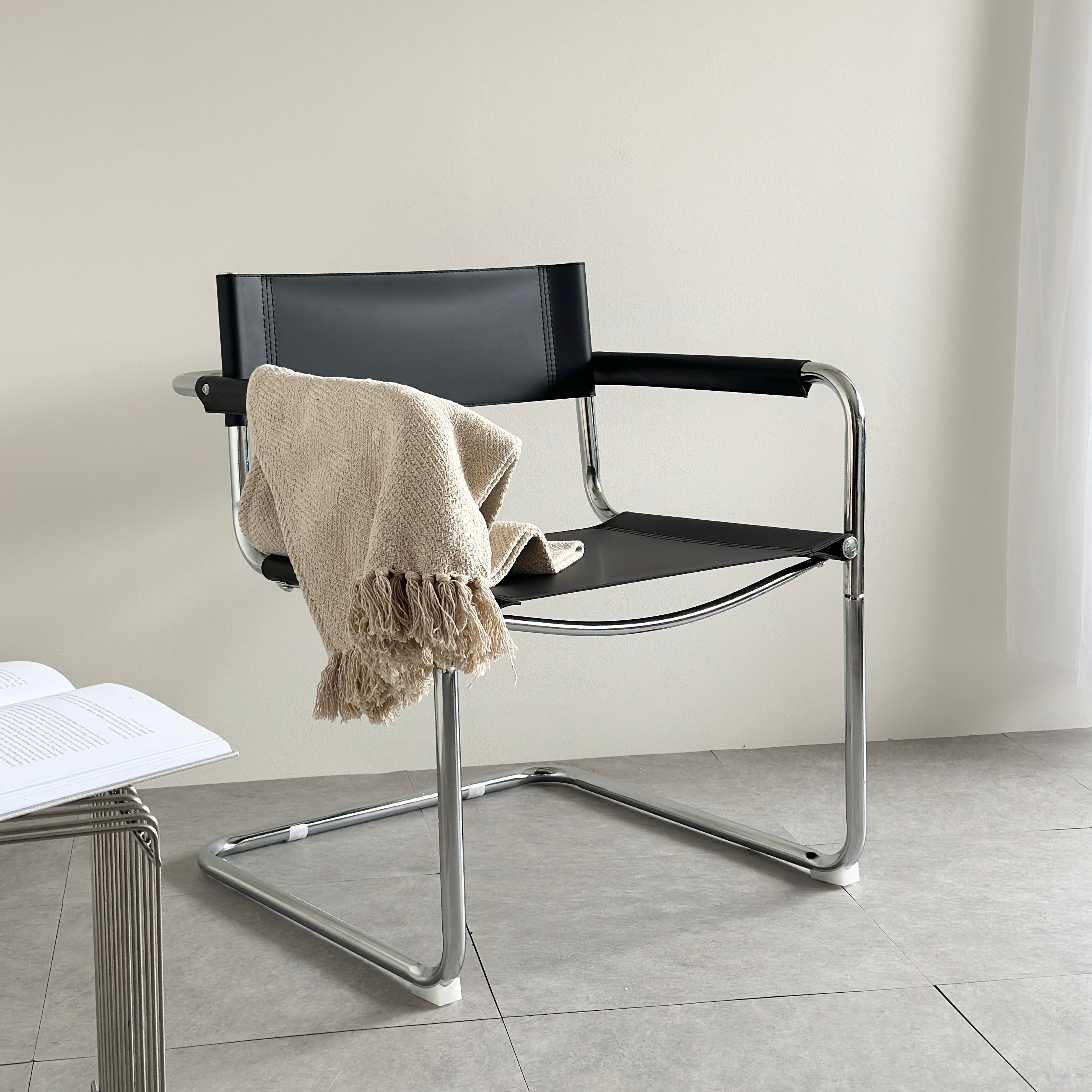 マルト・スタム/カンティレバーチェアCantileverChair【レザー