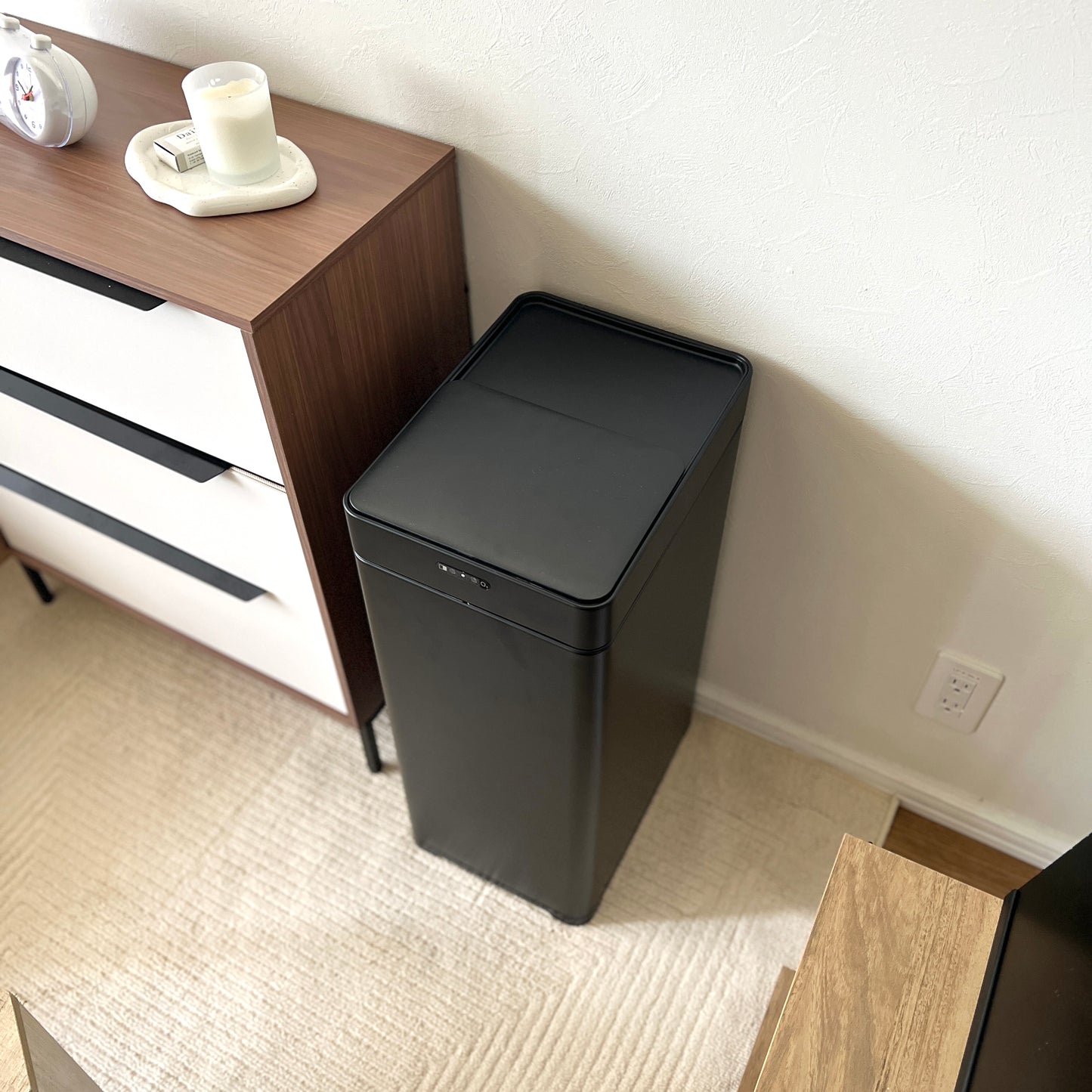 除菌消臭センサーダストボックス