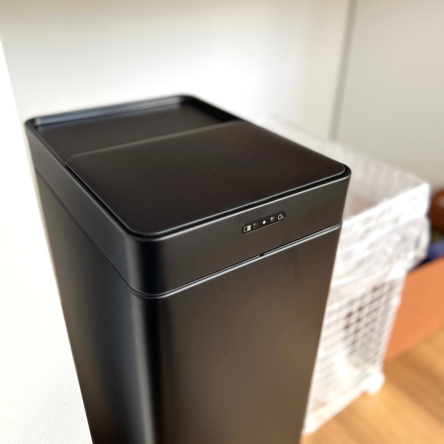 除菌消臭センサーダストボックス