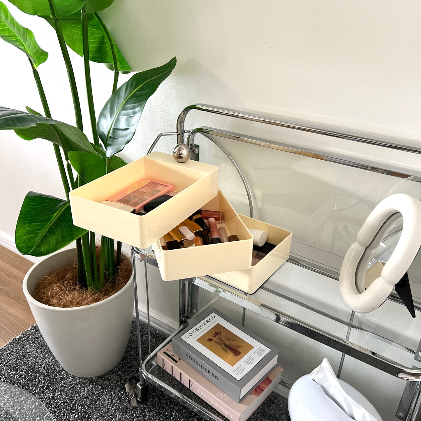 スライド収納ケース