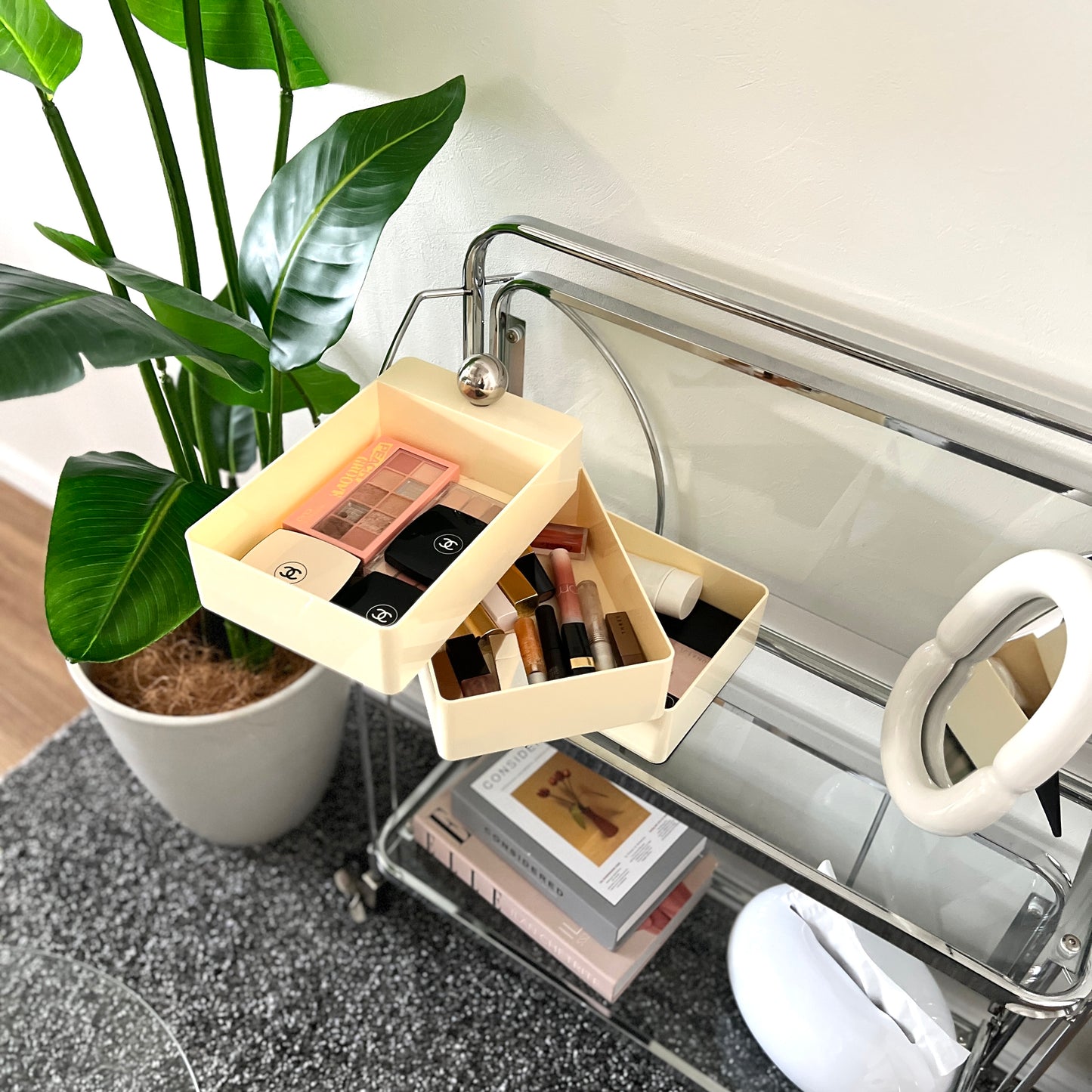 スライド収納ケース