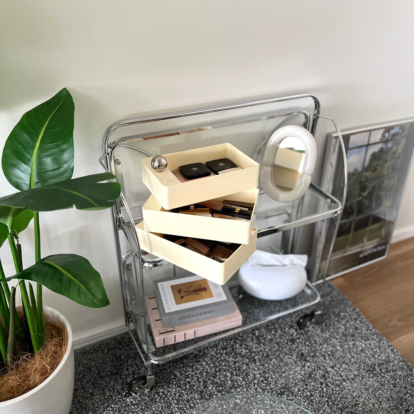 スライド収納ケース