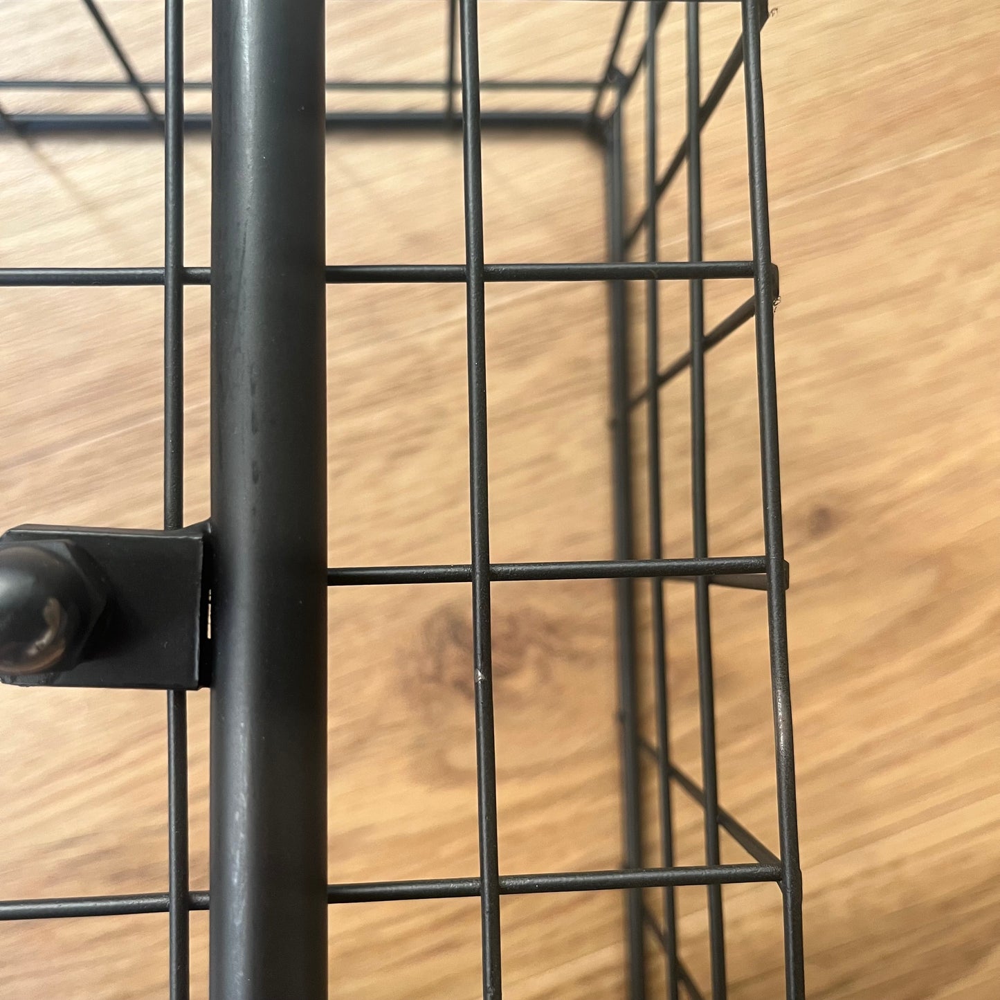 【outlet】アイアンメッシュラック ブラック