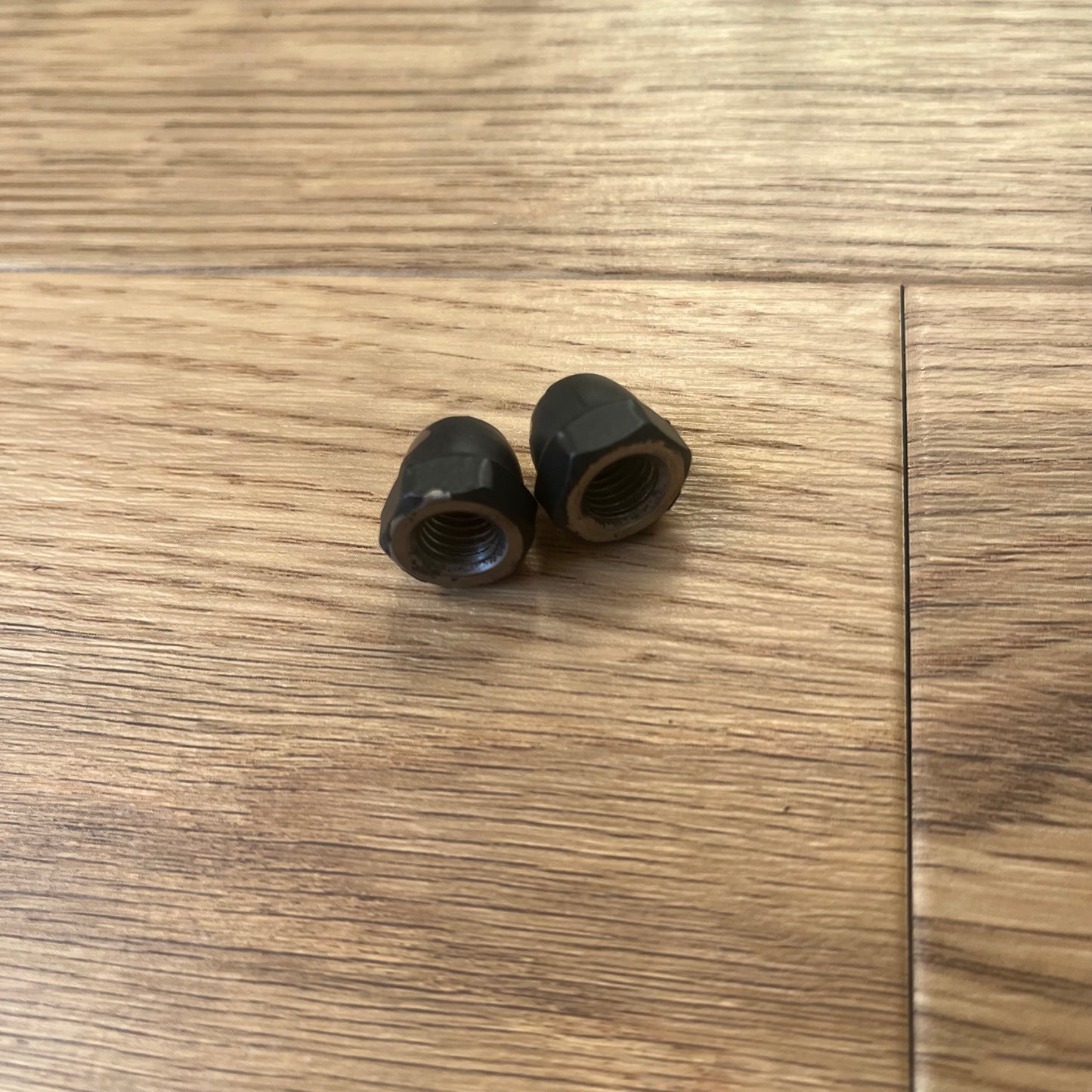 【outlet】アイアンメッシュラック ブラック