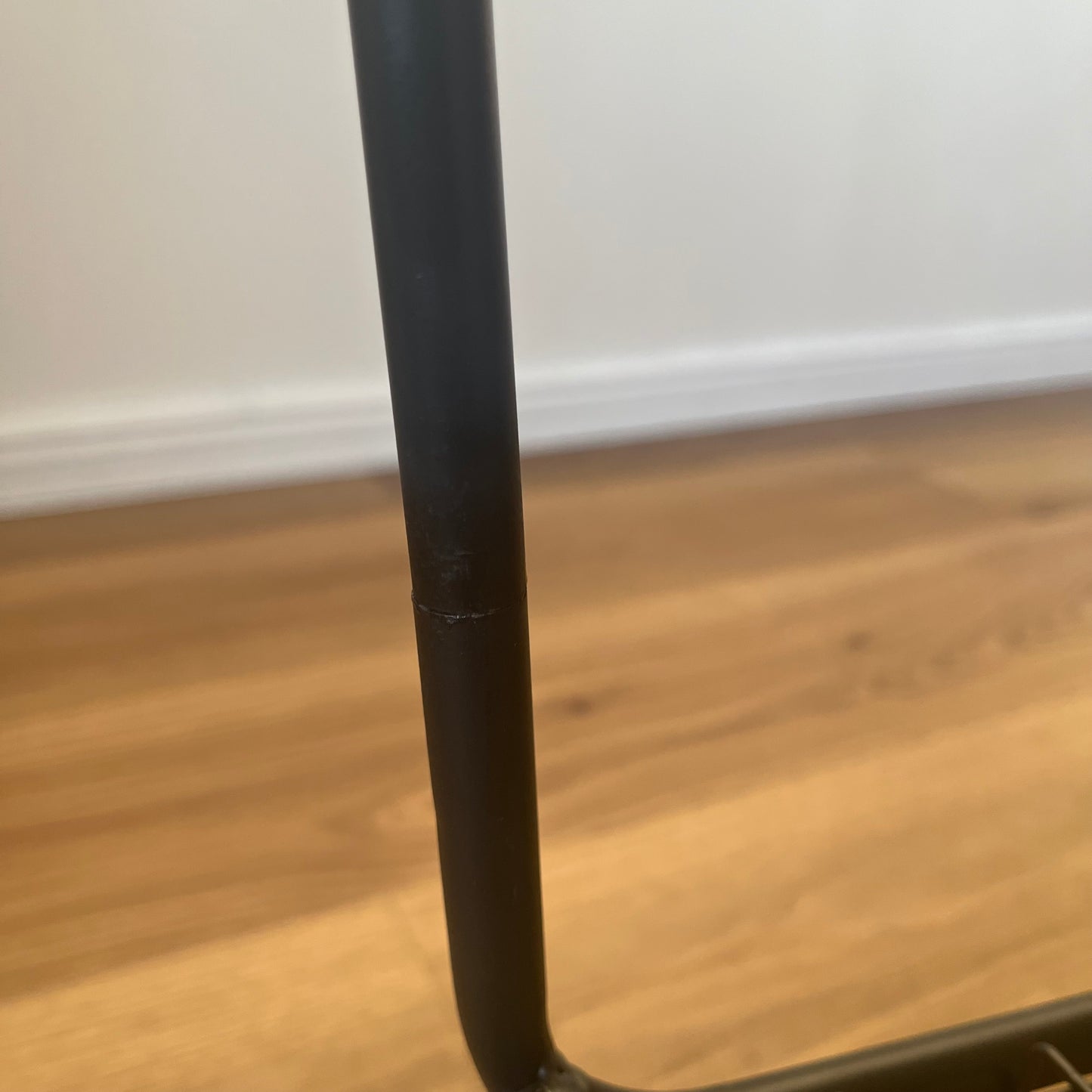 【outlet】アイアンメッシュラック ブラック