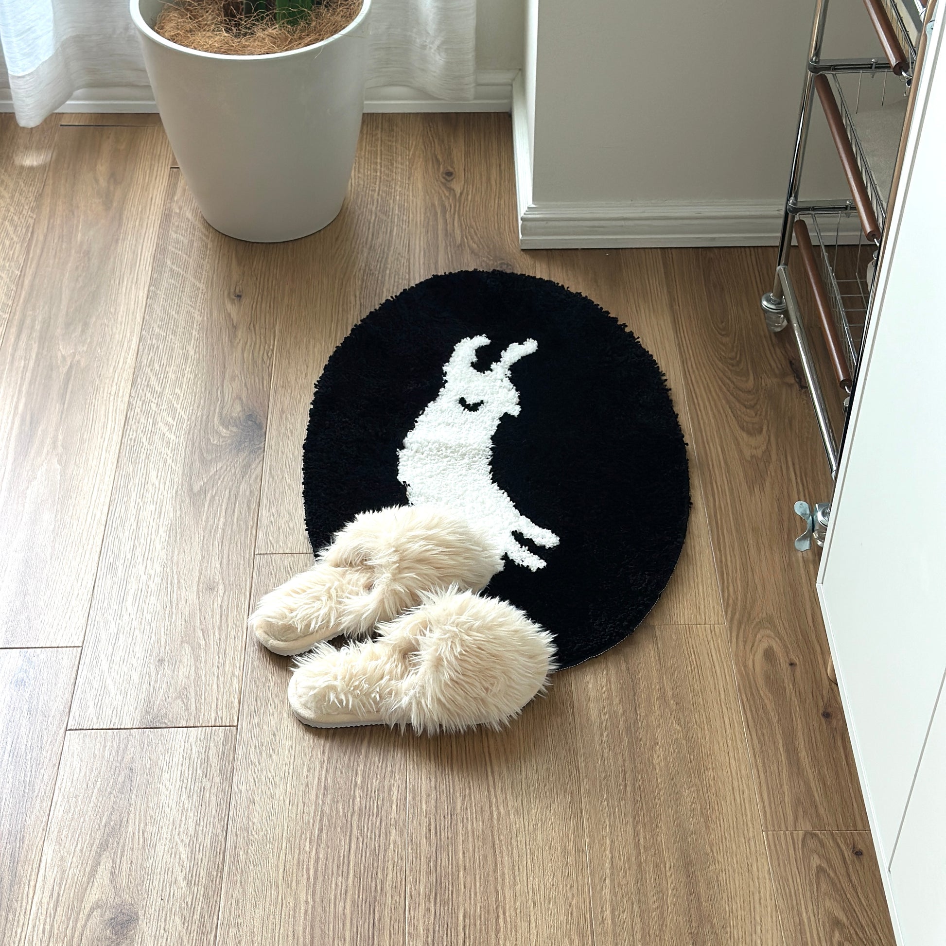 眠る犬がイラストされたミニラグ