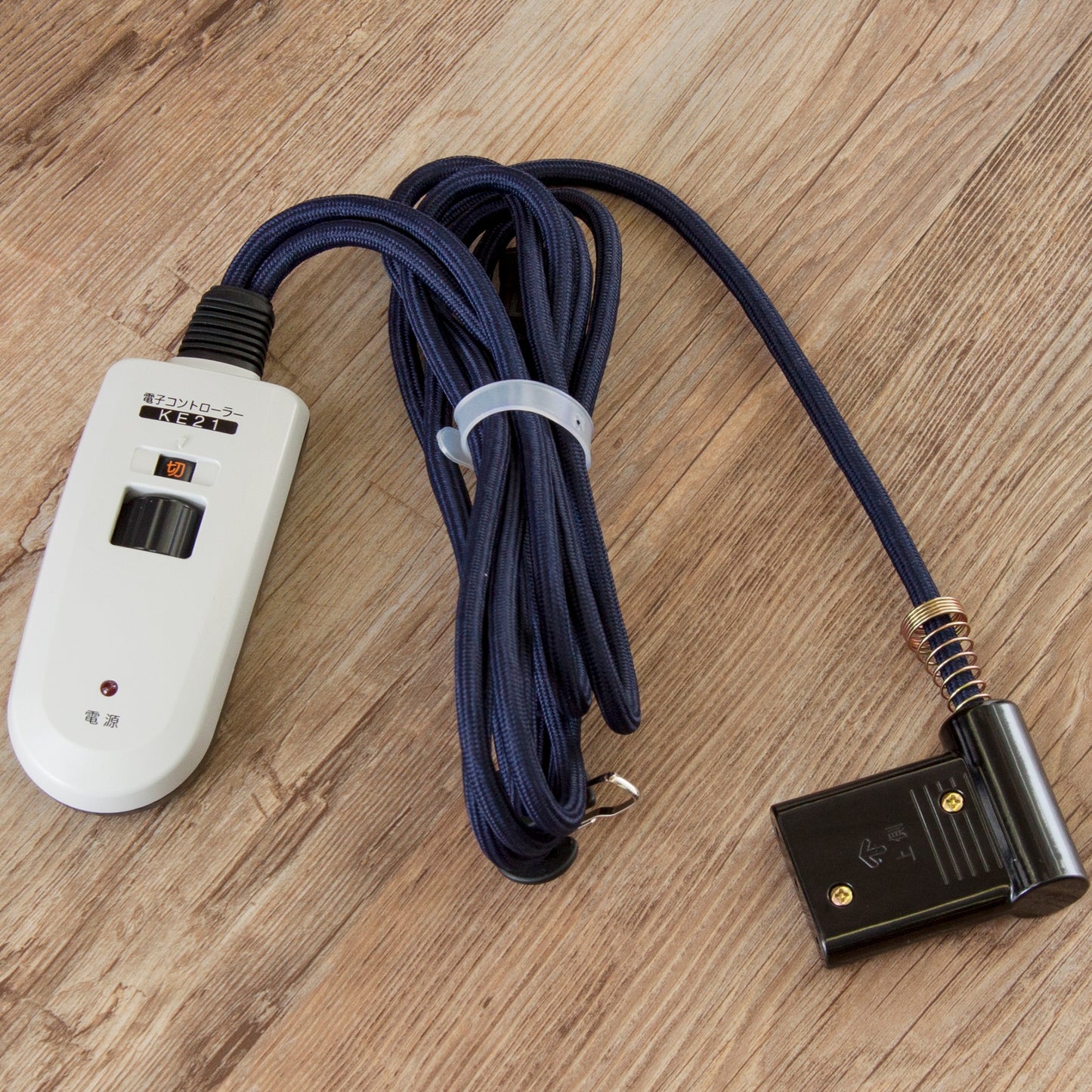 こたつテーブルのコード