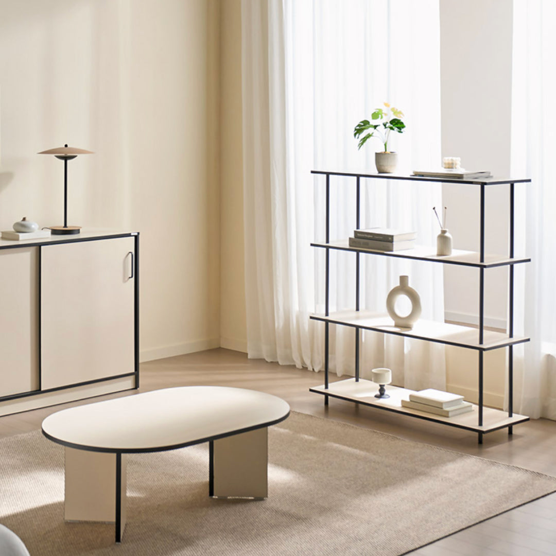 Roomnhomeのティンバーラックは黒の金属フレームと白い棚、滑らかな楕円形トップを備えたミニマリストデザインです