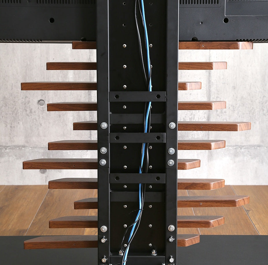 パネルデザインのテレビスタンドの背面部分