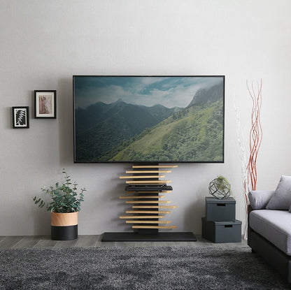 パネルデザインのテレビスタンドがリビングに置かれている様子