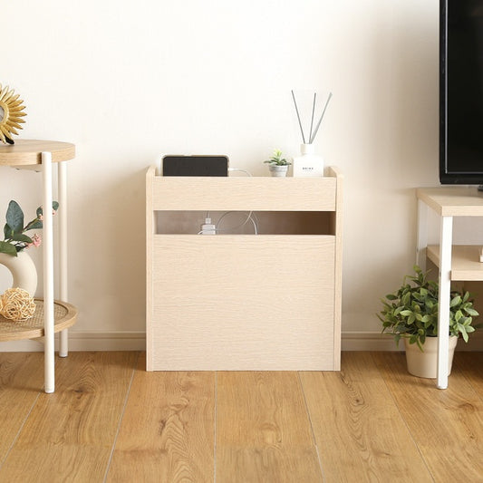 ケーブルボックスが床に置いてある様子